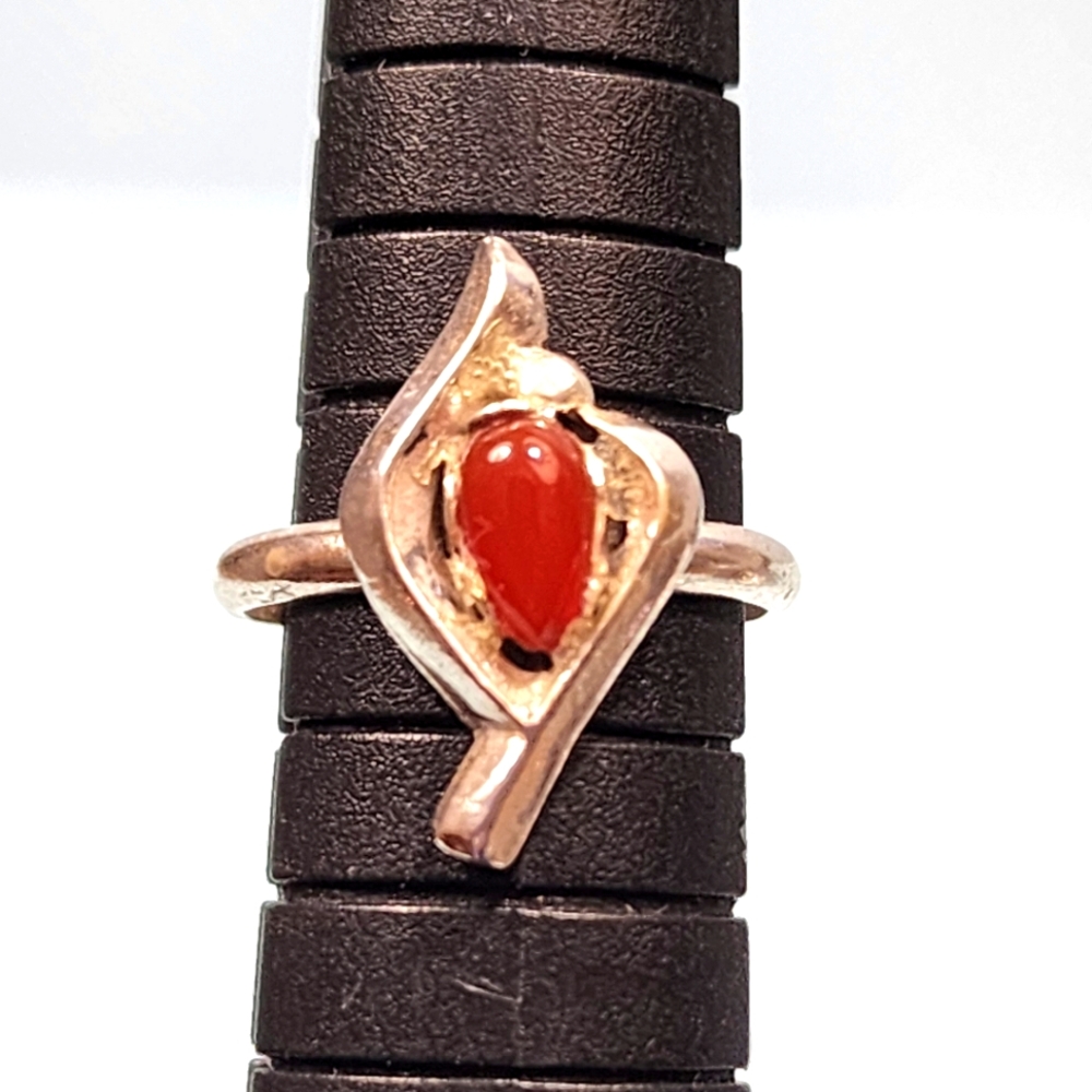 Vintage Teardrop Carnelian and Sterling Ring
